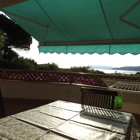 Casa Bouganville Nyaraló